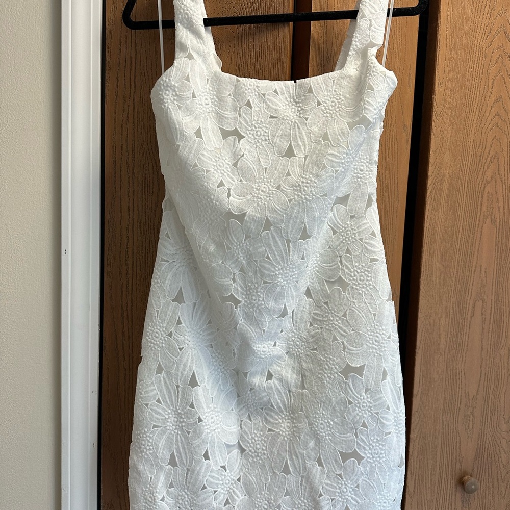 Lulu's White Floral Mini Dress